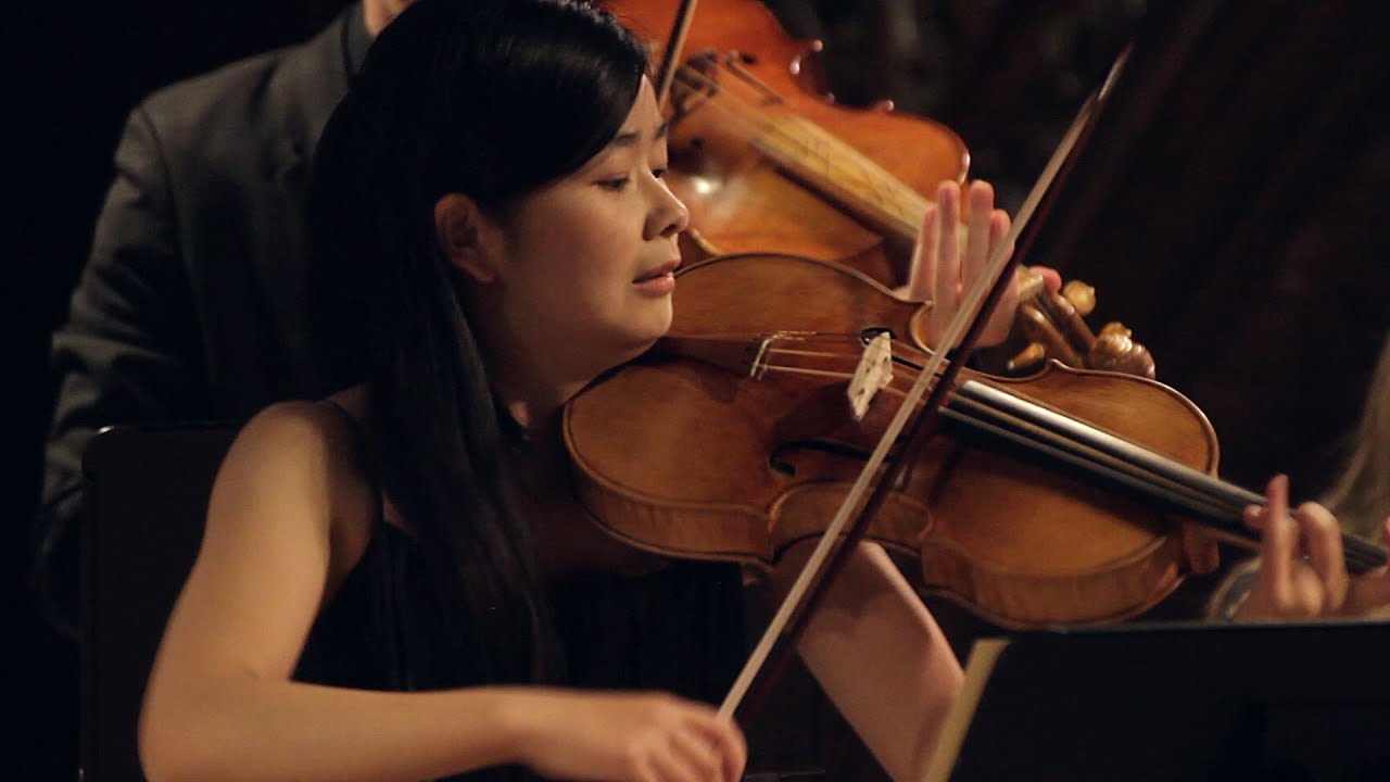 Tomoe Badiarova - Baroque Violin